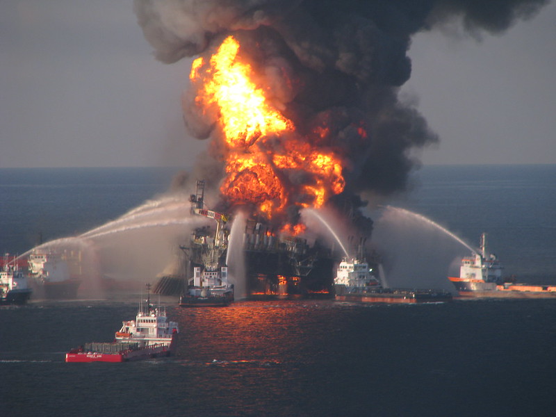 Explosion de la plateforme pétrolière Deepwater Horizon
