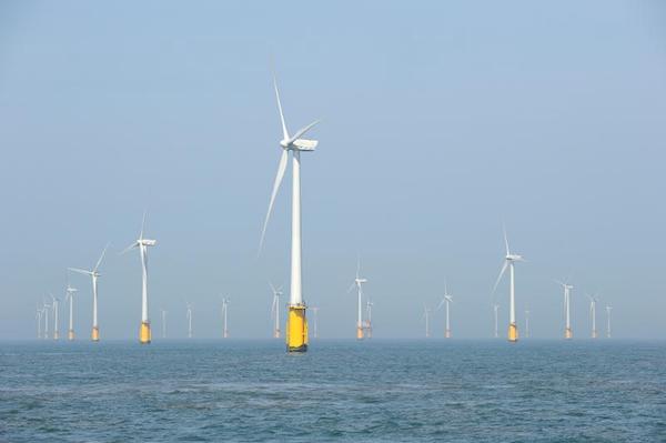 Parc d'éoliennes offshore