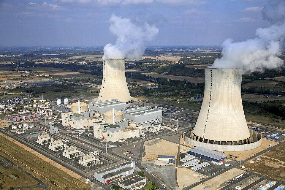 Vue aérienne de la centrale de Civaux'